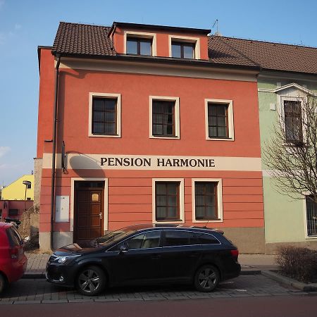 Pension Harmonie -Self Check-In Kolín Exterior foto